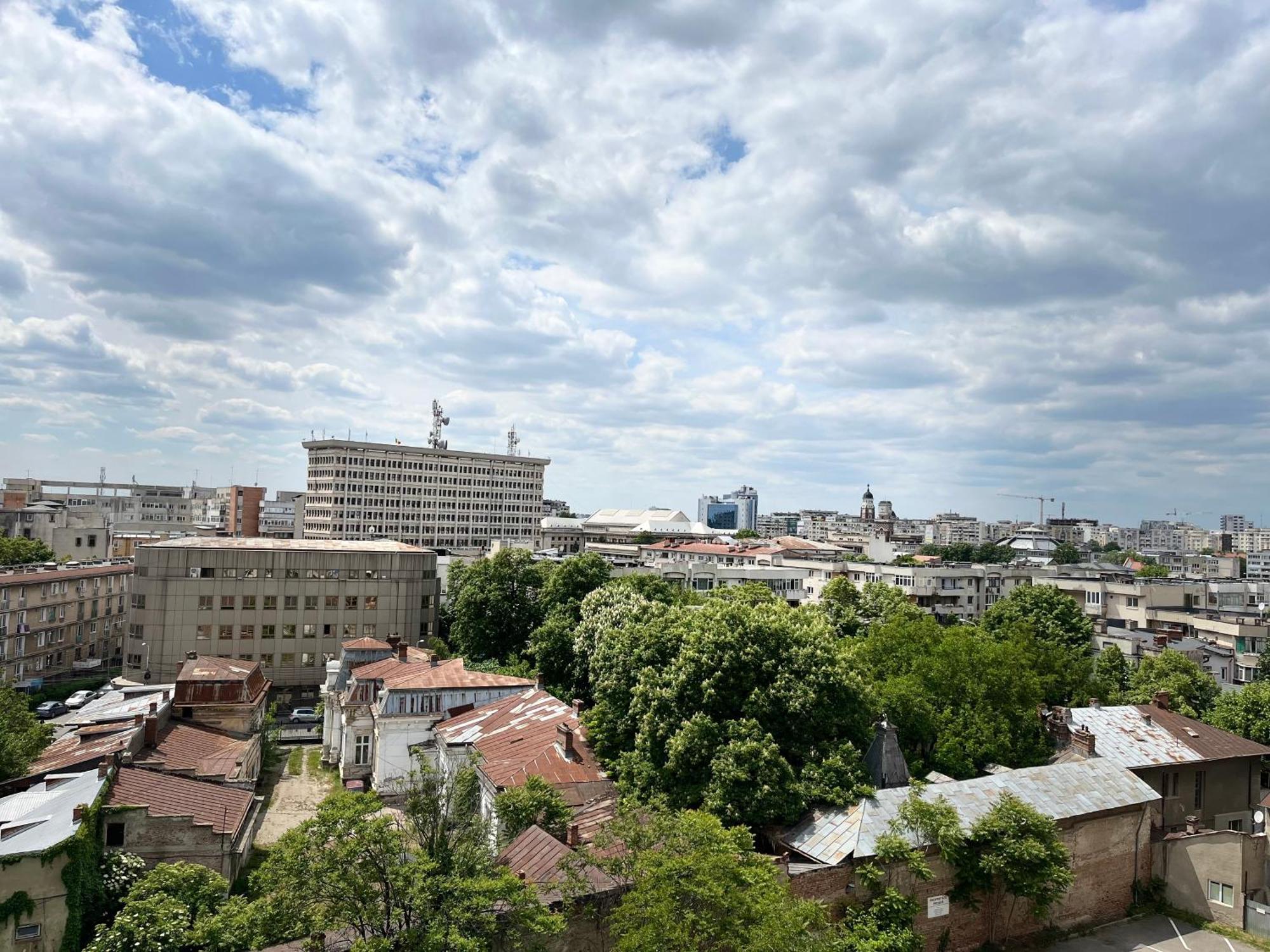 City Central Studio , Ploiesti Exterior photo